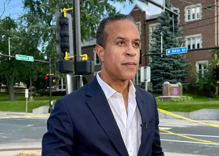 maurice dubois net worth