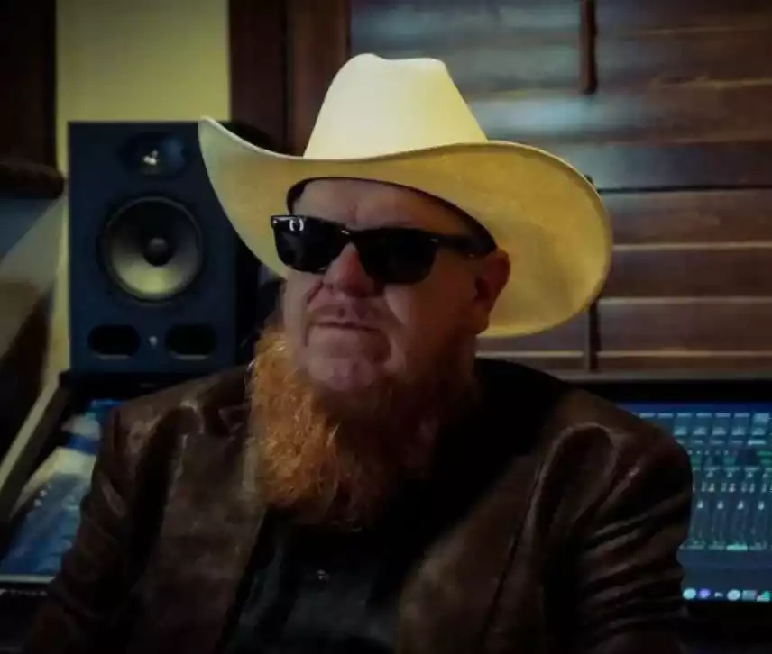 vernon trumbull net worth